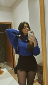 Esenyurt travesti randevu sırasında ek istek konuşma